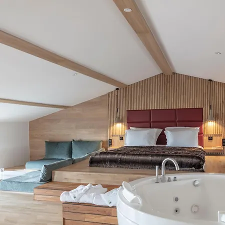 & Restaurant Origines Par Adrien Descouls - Teritoria 5* Le Broc (Puy-de-Dome)