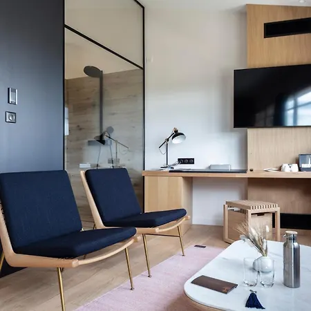 Origines Par Adrien Descouls Hotel Le Broc (Puy-de-Dome)