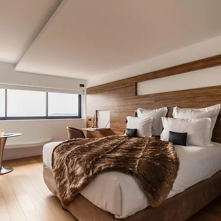 & Restaurant Origines Par Adrien Descouls - Teritoria Otel Le Broc (Puy-de-Dome)