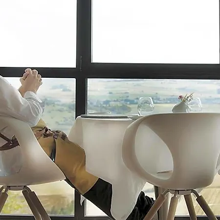 & Restaurant Origines Par Adrien Descouls - Teritoria Le Broc (Puy-de-Dome)