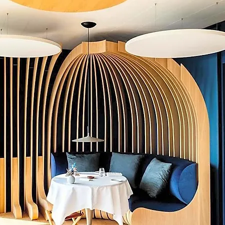 & Restaurant Origines Par Adrien Descouls - Teritoria 5*