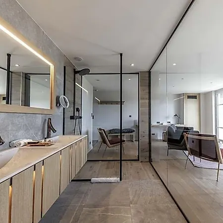 & Restaurant Origines Par Adrien Descouls - Teritoria 5*