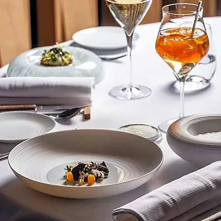 & Restaurant Origines Par Adrien Descouls - Teritoria Hotel 5*