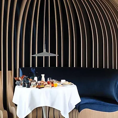 & Restaurant Origines Par Adrien Descouls - Teritoria Le Broc (Puy-de-Dome)