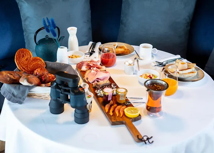 & Restaurant Origines Par Adrien Descouls - Teritoria 5*