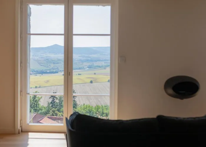 & Restaurant Origines Par Adrien Descouls - Teritoria Hotel Le Broc (Puy-de-Dome)